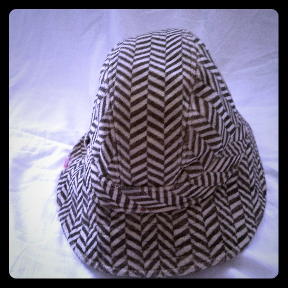 Stylish brown and tan Kangol